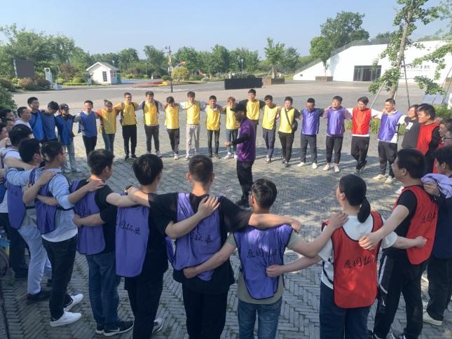 “激情挑戰(zhàn)，同心同行，熔煉團(tuán)隊(duì)，共創(chuàng)未來” 亨通智能第三屆拓展訓(xùn)練圓滿成功(圖6)